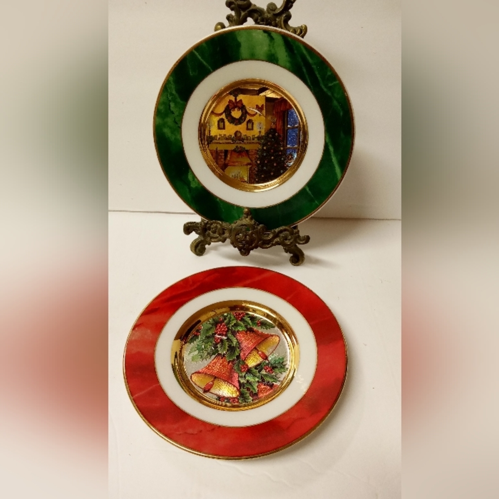 2 Duflex Art Japan Saucers 24k Gold Trim Christmas Decor Irridescent Art 6"